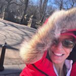 Jennifer Ashton Instagram - Beautiful (and cold) day in NYC today for our morning walk in Central Park ❤️🐴