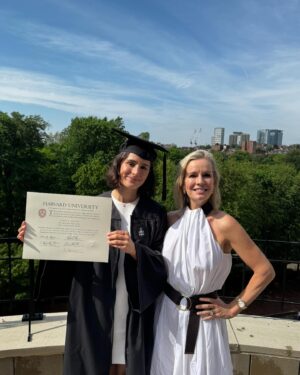 Jennifer Ashton Instagram - My baby has graduated from college! So grateful to our friends and family who traveled from far distances to watch Chloe accept her diploma. So proud of you Chloe! On to law school! 🎓❤️🎓❤️ #harvard