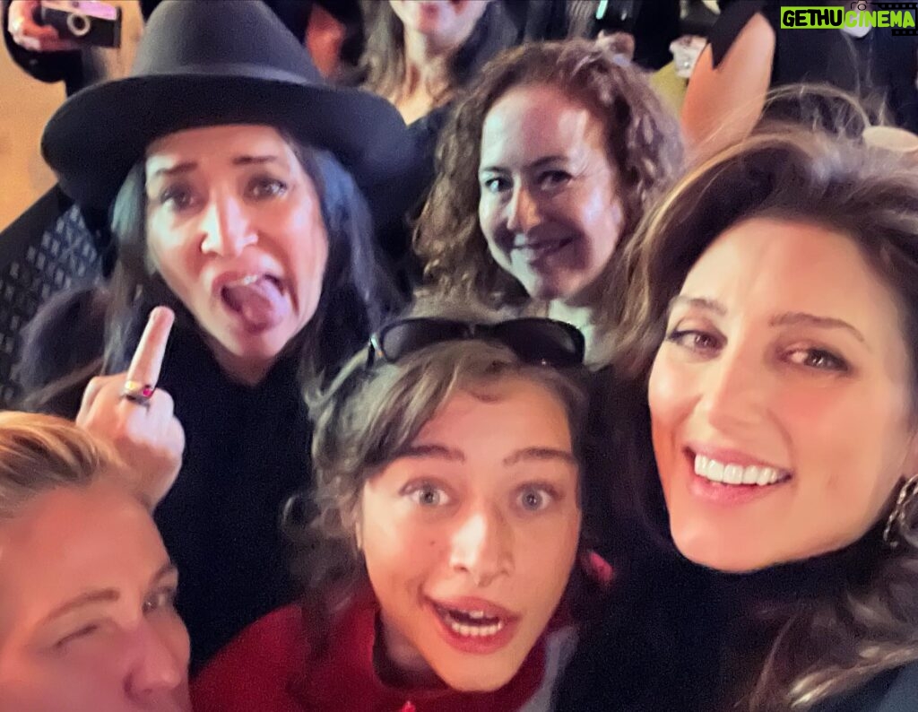 Jennifer Esposito Instagram - No amount of words to describe the love I have for this group. Tireless, endless supportive tenacity, goodness and sheer determination to insist that ALL stories be heard. seen and that they matter!!! I love each and everyone of you here and who show up and show support. I truly am so beyond grateful for the hope you give me that I’m not wrong in believing that audiences STILL very much CRAVE real, human, connection through simple storytelling. I love you @leslieowen_omg @3fttoss @chriscrokos @odessaazion @emily_bader @francomaicas amd all who are not pictured here who came out to support Thanks @steliosavante @thelinzytaylor and the amazing @pamelaadlon for joining us on this magical evening. And again thanks to @tedgibson and @albrightfashionlibrary @patriciablack for the hair and the fancy get up. And a huge thank you to @vwineloungepalmsprings for allowing us to corrupt your establishment