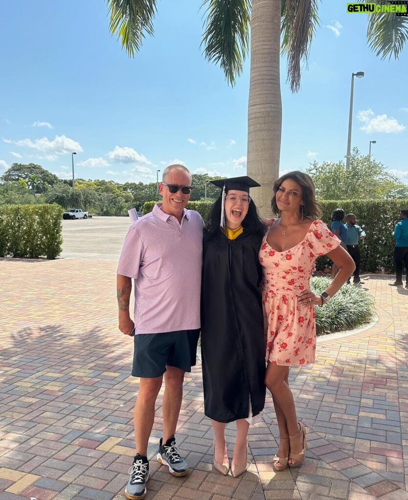 Jennifer Gimenez Instagram - What an EPIC day watching our daughter @abriiia walk across the stage for college graduation at Lynn University‼️❤️✌️ The support of my wife @jennifergimenez and the greatest parents around Tom Ryan and Patricia Ryan🎉🎊🚀❤️