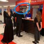 Jennifer Hoffman Instagram - Glammed up voor de Gouden Kalveren as a nominee for best actor in a dramaserie. For a comedy!! 🔥 #genomineerdenbalie @ronaldvanderkemp @roelschagen @claytonleslie @meerzorgtalents @nederlandsfilmfestival Foto rode loper: Michael Fraay