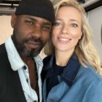 Jennifer Hoffman Instagram - Clayton. De man die nooit naar mij luistert. Waardoor ik er een stuk beter uitzie 💙 #puttingmakeuponmelikeaboss #makeupisart #keepyoureyesopen #clayton @claytonleslie