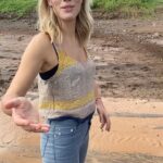 Jennifer Hoffman Instagram - @3opreis Behind the Scenes / Just a normal day in Kenia Afgelopen weekend werd de Special uitgezonden over CO2 Compensatie die we in januari 2020 maakten 🤗 Hier wat #behindthescenes materiaal 🙃