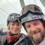 Jennifer Holland Instagram - Snowboarding into 2023 with my big brother @_bi11_i_am_ . Tomorrow is his birthday, everyone help me wish him a great one! Happy New year, all! 🎊