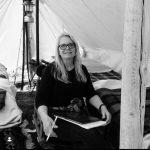 Jennifer Landon Instagram - Without a doubt the unsung hero of any production is the Script Supervisor, colloquially know as, ‘Scripty’. 
To summarize their job is nearly impossible, because they don’t have one job. They have ten.
 Not only are they tracking continuity (which means making sure sets, costumes, props, actions, hair, and makeup stay consistent  from one take to the next and  across scenes and episodes), they have also made sure you’ve said your lines correctly, documented camera movement, lenses/filters used, number of takes, written the director’s notes on each take for the edit, timed the freaking scenes and I’m not capturing half of it (breaking down a script before shooting is another mountain as are the production reports at the end of the day). How they do their job without 4 extra sets of arms and eyes and 5 more hours in a day still baffles me. 
  From an actors’ perspective, the good ones know how to catch anything that might pull the audience out of a moment or do disservice to the writer, the great ones know how to do that while also allowing the actors and director to have enough freedom to bring the scenes to life. And the best ones do both of those things while offering emotional support, performance guidance if needed (they often know your characters arch better than you do), and friendship on the day.
 This lady here isn’t just one of the  best ones, she’s THE best one. 
The Mother of all Scriptys (@clarkgregg I believe you coined that)
@mellw2lls any set is a much more dreary place without you. 
#yellowstonetv #bts #scripty #scriptsupervisor
#crew