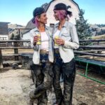 Jennifer Landon Instagram - I can’t tell if this is true love or profound narcissism. @lindygorham I love me, I mean, you. #yellowstone #yellowstonetv #teeter @yellowstone