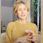 Jennifer Landon Instagram - Mental Health Action Day #mentalhealthawareness #mentalhealth #mentalhealthmatters #mentalhealthactionday