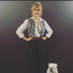 Jennifer Landon Instagram - Self-tape slate for the win Swipe left. #bulldog #bulldogsofinstagram