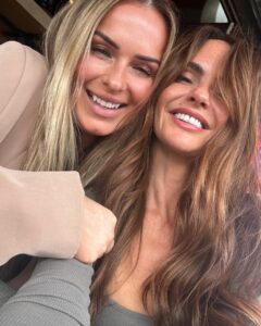 Jennifer Metcalfe Instagram - Salted rims and sunset grins 🍋‍🟩🌶️ ❤️