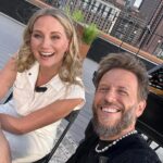 Jennifer Nettles Instagram - AQUÍ ESTAMOS!! Hemos esperado 6 años este momento!!! Poder compartir nuestra música juntos HERE WE ARE Familia !! We’ve been waiting for this moment for years… We’re so happy to share our music 🎶 together!! NO SE PIERDAN @latinamas el 25 de abril .. estaremos cantando en VIVO nuestro primer single “LOVE’S STILL HERE” WATCH US LIVE at the @latinamas we’ll be performing the first single “LOVE’S STILL HERE” of our upcoming ALBUM. “TIMELESS “ coming this summer ..thank U guys for having us !! #latinamas2024 And listen to our Song in all your favorite Platforms that same night Nuestra canción estará disponible en todas las plataformas de música del mundo esa misma noche PRE SAVE LINK 🔗 in My BIO #linkinbio Gracias a todos !! El Amor Aún sigue aquí!!! @onerpm @onerpmlatino @dynamodynamito @1111pr.agency @lauramejiacruz @ignaciomeyer22 @latinamas @jennifernettles @univision Cover photo @roddyer