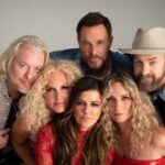Jennifer Nettles Instagram - Pre-sale starts today for the Take Me Home Tour with @littlebigtown. Grab your tickets with code: SL2024⁣ 📸: @bfluke