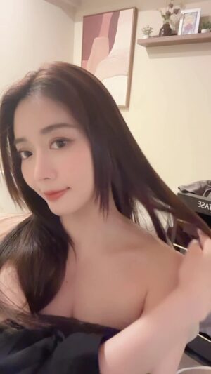 Jenny Cheng Thumbnail - 2.4K Likes - Top Liked Instagram Posts and Photos