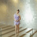 Jenny Cheng Instagram - 💜 謝謝Jasmine Galleria的邀請 @jasmine_galleria_taipei 這次秀的主題是「多肉植物的繽紛與生命力」 而我也化身為多肉植物精靈🧚‍♀️出席時裝秀 很開心能穿上Jasmine Gallery的訂制服參與 還跟名模嘉綺姐 @910lin 坐一起看秀好幸福🥰 Dress @jasmine_galleria_taipei Higheels @bluebelltw @jimmychoo Makeup @90jollymakeup Hairstyle @wiwi.chang_makeup Photographer @rockykao456 Jasmine Galleria Taipei 手工訂製婚紗禮服 #JASMINEGALLERIA #2024CoutureCollection #Fashion