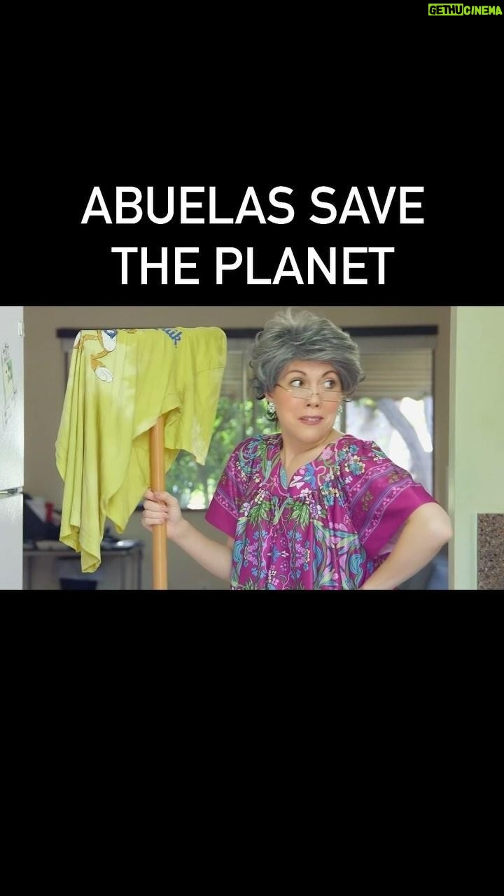 Jenny Lorenzo Instagram - Watch and learn from Abuela the many ways she helps save the planet. Happy Earth Day, primos! 🌎👵🌿♻️🌳 #earthday #abuela #latinosbelike #latinamoms #reuserecycle #recycle #immigrantsbelike #growinguphispanic
