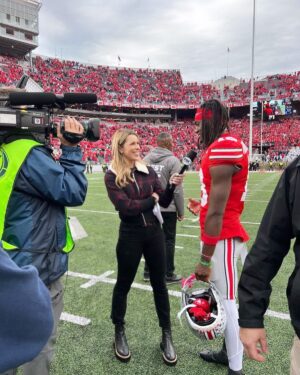 Jenny Taft Instagram - The SHOE ‼️