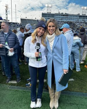 Jenny Taft Instagram - What a day 🩵