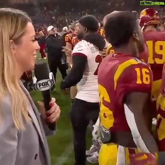 Jenny Taft Instagram - The future of @uscfb is in good hands 🙌