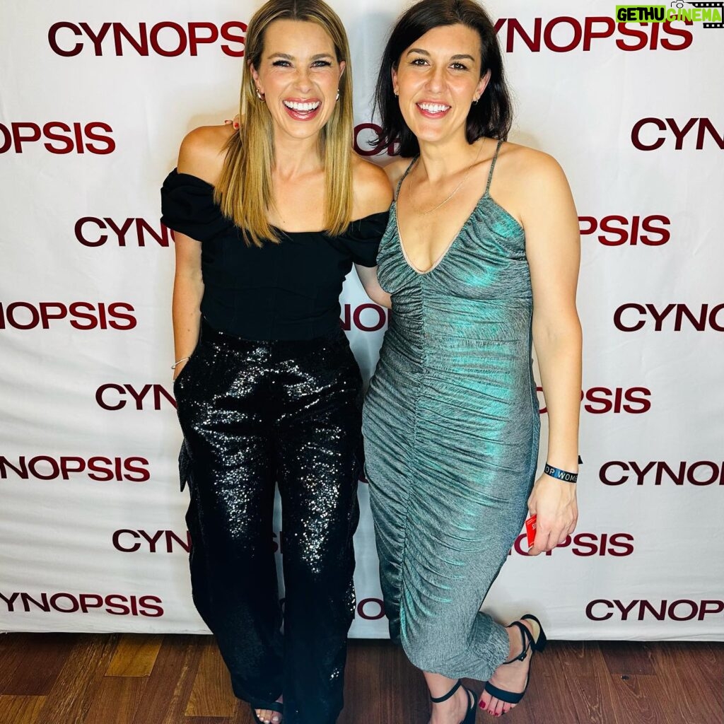 Jenny Taft Instagram - Dressed up in NYC for @cynopsismedia awards 🤍 such a special and fun night!