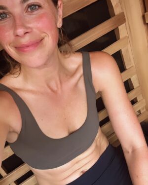 Jenny Taft Instagram - Busy but wonderful week 🧡