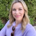 Jenny Taft Instagram – Some thoughts while out on a walk! It’s never too early to think about planning for your future! Check the link in my bio for more info! @robinhoodapp #robinhoodpartner