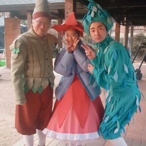 Jeon Chae-eun Instagram - 당데이♡
#팀지니
#당소말
#당신이소원을말하면 
#지창욱
#박정표
#전채은
