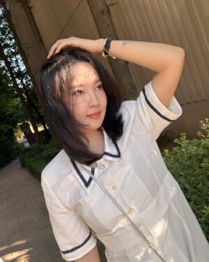 Jeon Ji-yoon Instagram - 나에게 감동한 날.
기록하고 싶었따 
8월에 끝자락에서- 🤍