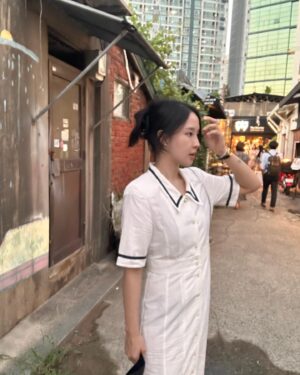 Jeon Ji-yoon Instagram - 나에게 감동한 날.
기록하고 싶었따 
8월에 끝자락에서- 🤍