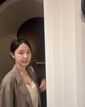 Jeon Ji-yoon Instagram - 7월아 덤벼랏