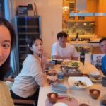 Jeon Hye-bin Instagram - 복가지야 복 많이많이 담아서 나와😍😍😍 스무살때 부터 만나 딸 보듯 봐 온 아기 같았던 아유미가 연분을 만나 결혼해 지혜로운 아내가 되고 이제 엄마되기 두달전 ❤️ 눈물나게 가슴벅차게 축복하고 사랑해🙏❤️✨ #엉동이가작고예쁜너같은요자 이제는 가지엄마 #왕궁뎅이 #가지야곧만나자🍆🍆
