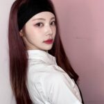 Jeong Jin-sol Instagram - 오랜만에 헤어밴드 •̀ᴗ•̀