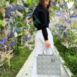 Jesseca Liu Instagram - Getting ready for the weekend with my book tote💜💜 #DiorBookTote #DiorCruise @dior