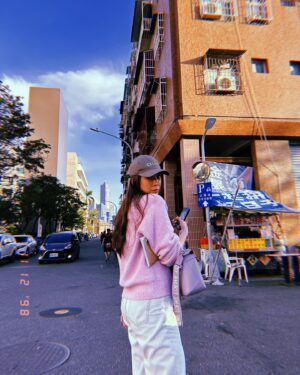 Jesseca Liu Instagram - New trip , new vibe.
#绚耀爱情 #DoubleJbaecation
#newshowcomingsoon
