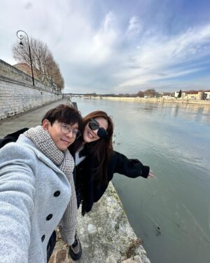Jesseca Liu Instagram - 每到一个新地方就触动心里某个神经，总觉得陌生又熟悉。
