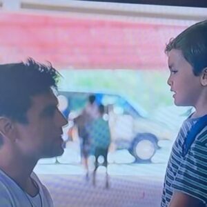 Jessica Cerezo Instagram - Cada dia se pondrá más interesante esta increíble #historia! #sara @delacampa @andresebastianglz @vuelveamitvnovela todas las noches a las 9 pm por @telemundo @vuelveamitlmdo @vuelveamitv @telenovelasfan_hungria @seriestlmundo @mvp_talent #managment #vip #top #blessed! Cuéntenme que les pareció el capítulo de hoy? Los leo …..👇🏻🌠📸📽️🎥🙌🏻👏🏼🌟🤩