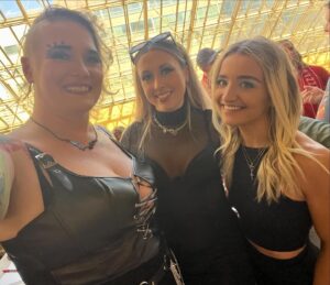 Jessica Cricks Instagram - PHOTO DUMP! 

Some of my faves ❤️❤️❤️❤️ #wrestlecon was lit.