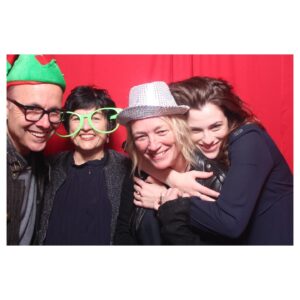 Jessica De Gouw Instagram - Look, we had a pretty ok time making this show, and I hope you (Australia) are having a pretty ok time watching it on @10playau 
For the UK, #TheSecretsSheKeeps is coming soon to @bbc and in the US to @sundancenow 
Here we all are, blissful in our pre social distancing creative world.  #StayHome and happy bingeing xx