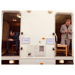 Jessica De Gouw Instagram - Panny-D onscreen romance 
#Pennyworth Season 2 is streaming on @hbomax and @starzplayuk