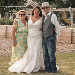 Jessica Kresa Instagram - I’ve shed tears everyday for the last 17 months for my Dad… 

  My dad has had so much love around him and mom has been superwoman. Watching my mom take care of dad has been truly amazing. 

 Makes me happy how strong our family is when life gets tough….. Dad is comfortable and surrounded by Love ❤️