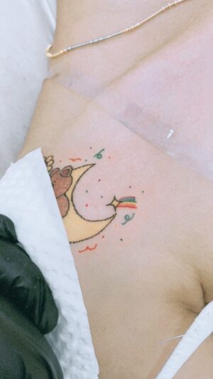 Jessica Pasaphan Instagram - Tattoo by me 🐻🌙🌈 #jjptattoo