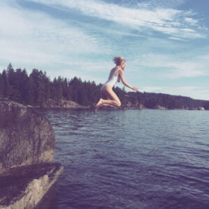 Jessica Amlee Instagram - Jumping in is easy, getting out is the hard part. Thankfully there’s @djonesroberts 💜💜