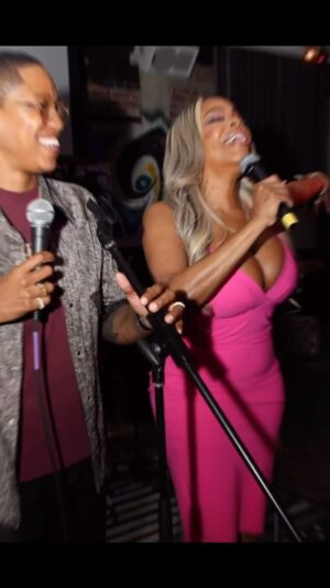 Jessica Betts Instagram - Valentines Day was full of love, live music, and great energy! 💕 Big Thanks to everyone who caught vibes with us! 
——- - - - -
Event: Lovers & Friends by @niecynash1 @jessicabettsmusic
Produced by: @joeyharrisinc
Photos by: @jeremiahshoots
Performances by:
@jessicabettsmusic 
@andradaymusic 
@tishacampbellmartin 
@msamberpriley 
@willgittens 
@sweetmscandace 
 more