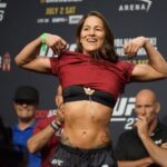 Jessica Eye Instagram - Fight day @ufc . . #jessicaevileye #ufc276 📸 @photoamy33