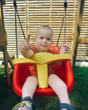 Jessica Fox Instagram - A jolly good weekend.

1. Backward caps in the garden. 
2. Fridge Raid. 
3. River giving it attitude in the swing. 
4. Playground fun while I ignore the bird poo.
5. Hot, need a cuddle, will not take shoes off.
6. Concentration on the stairs. 
7. Orzo is life. 
8. Chaos.