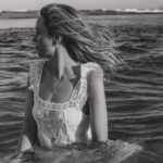 Jessica McNamee Instagram - 📸 @bridgetwoodphotography with that beautiful light. I miss the Gold Coast and its endless summer.