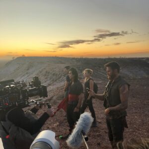 Jessica McNamee Instagram - On this day 2 years ago 🤯 we landed on a mountain top in the middle of Coober Pedy in search of Raiden’s Temple. It was as dusty and hot and fly ridden as it looks… and so fricken cool!
