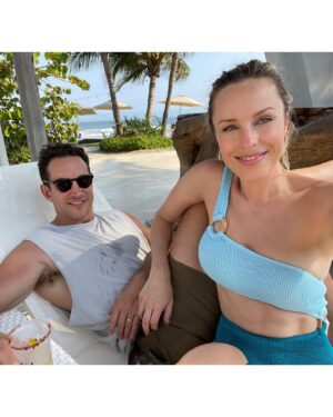 Jessica McNamee Instagram - Thirst trap Thaturday! Ah Punta Mita... you beautiful, hot, sweaty biatch. Thanks for having me back after @teresapalmer and @markwebber wedding 7 years ago!?. Surprised to be let back tbh. I didn’t go streaking this time or flirt with the father of the bride but there is always next time. Ok. Bye for now. hasta luego 🇲🇽