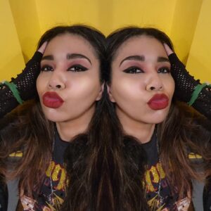 Jessica Pimentel Instagram - On the road again... 💋
.
.
#estoesbrujeria @brujeria_oficial 
#oneofusalwaystellsthetruthandoneofusalwayslies #encabronada #brujaencabronada