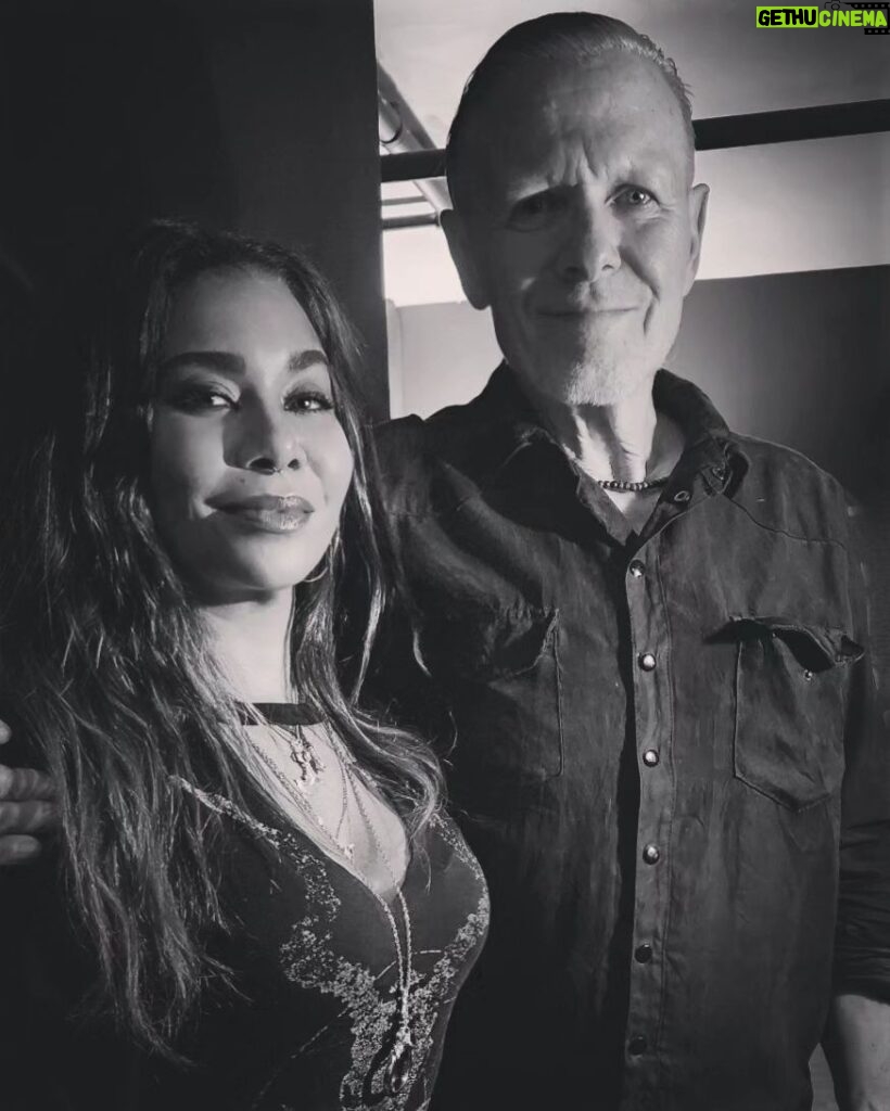 Jessica Pimentel Instagram - Me and the incomparable wizard, Brujo of all brujos, Michael Gira of @swans_official in Brooklyn a few days ago. What an honor finally seeing them again since 2015. I'm not sure my ears have fully recovered. My soul definitely hasn't. I was pretty sure that balcony was going to fall a few times from the sheer power and vibration, intensity and volume of the show. Bravo to you and the whole band. Also lovely seeing my old time friend Chris Pravdica leave it all on the stage as usual. Bravo!! Thank you to my wonderful friend @michaelanthonyalago for the experience, the company and the photo, which I was too shy to ask for. 💀🖤🦢🖤🦢🖤💀 #swans #michaelgira #earplugs