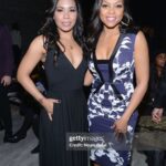 Jessica Pimentel Instagram - Thanks to Big sister @tarajiphenson for being brave enough (and tired enough) to share your truth in your latest interview, which is also the truth of many many many black and brown female actors. You had me sobbing right along with you. #soulcrushing #thebusinessofshow #tarajiphenson #personofinterest #poi