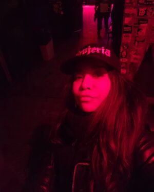 Jessica Pimentel Instagram - What a night....
.
.
 
@brujeria_oficial
@saintvitusbar
@gslades 
@confinesworld 
@squish108 
@evashedemon 
@lamante0709
@glenlorieo @tooltribute_schism 
And everyone else I apologized to
❤️